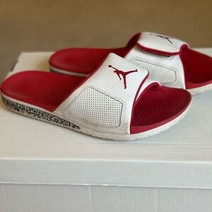 JORDAN - SANDAL - SANDALS - ATHLETIC SANDALS - SIZE 11 - MEN - RED / WHITE